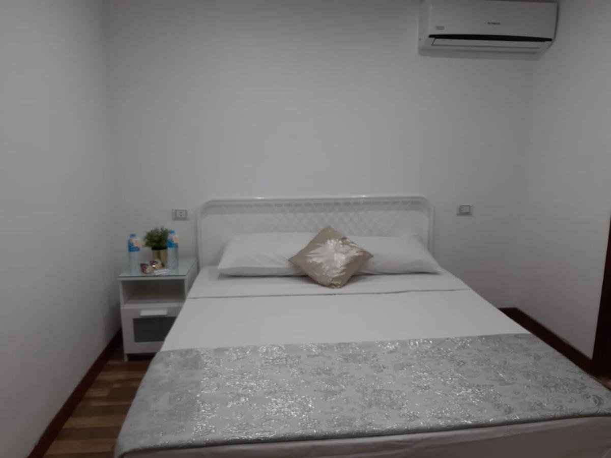 הורגהדה Lilly Rooms And Studio מראה חיצוני תמונה