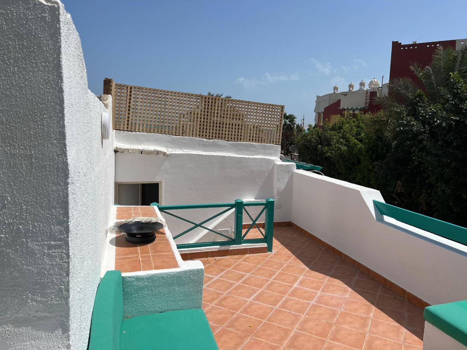 הורגהדה Lilly Rooms And Studio מראה חיצוני תמונה