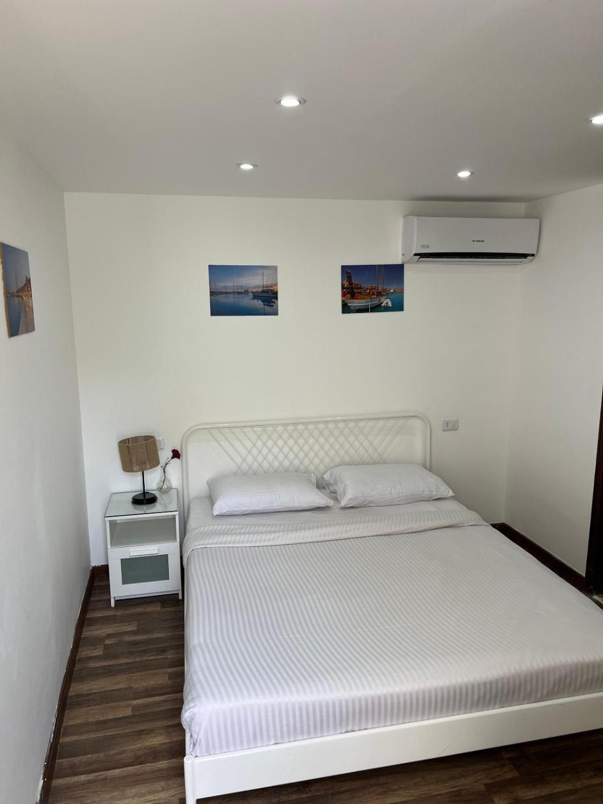 הורגהדה Lilly Rooms And Studio מראה חיצוני תמונה