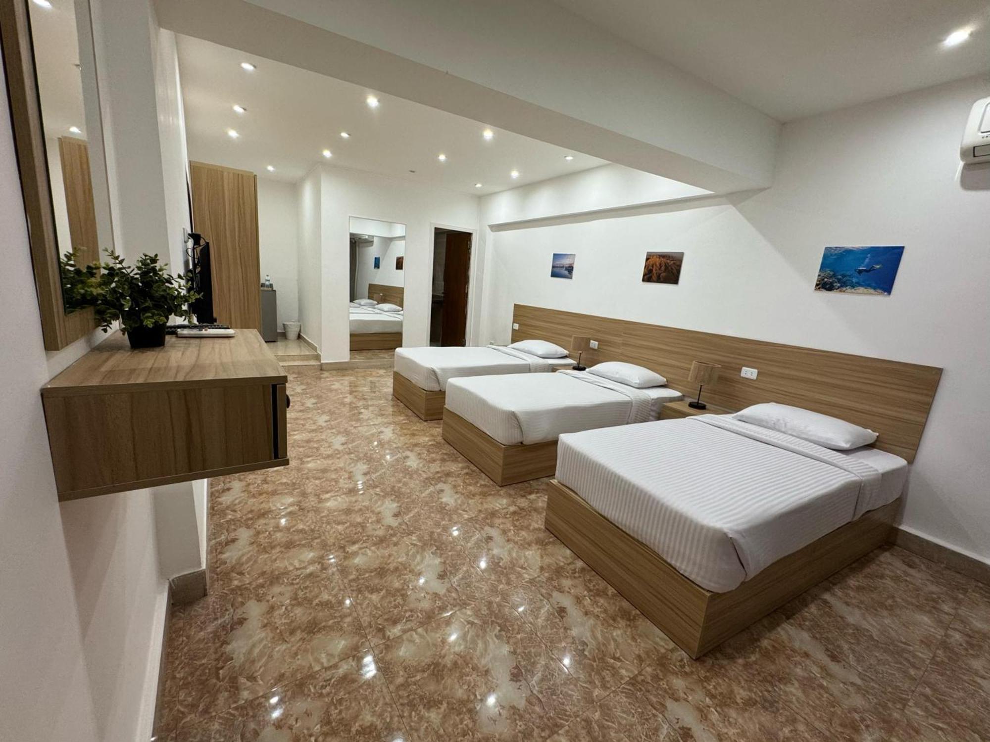 הורגהדה Lilly Rooms And Studio מראה חיצוני תמונה
