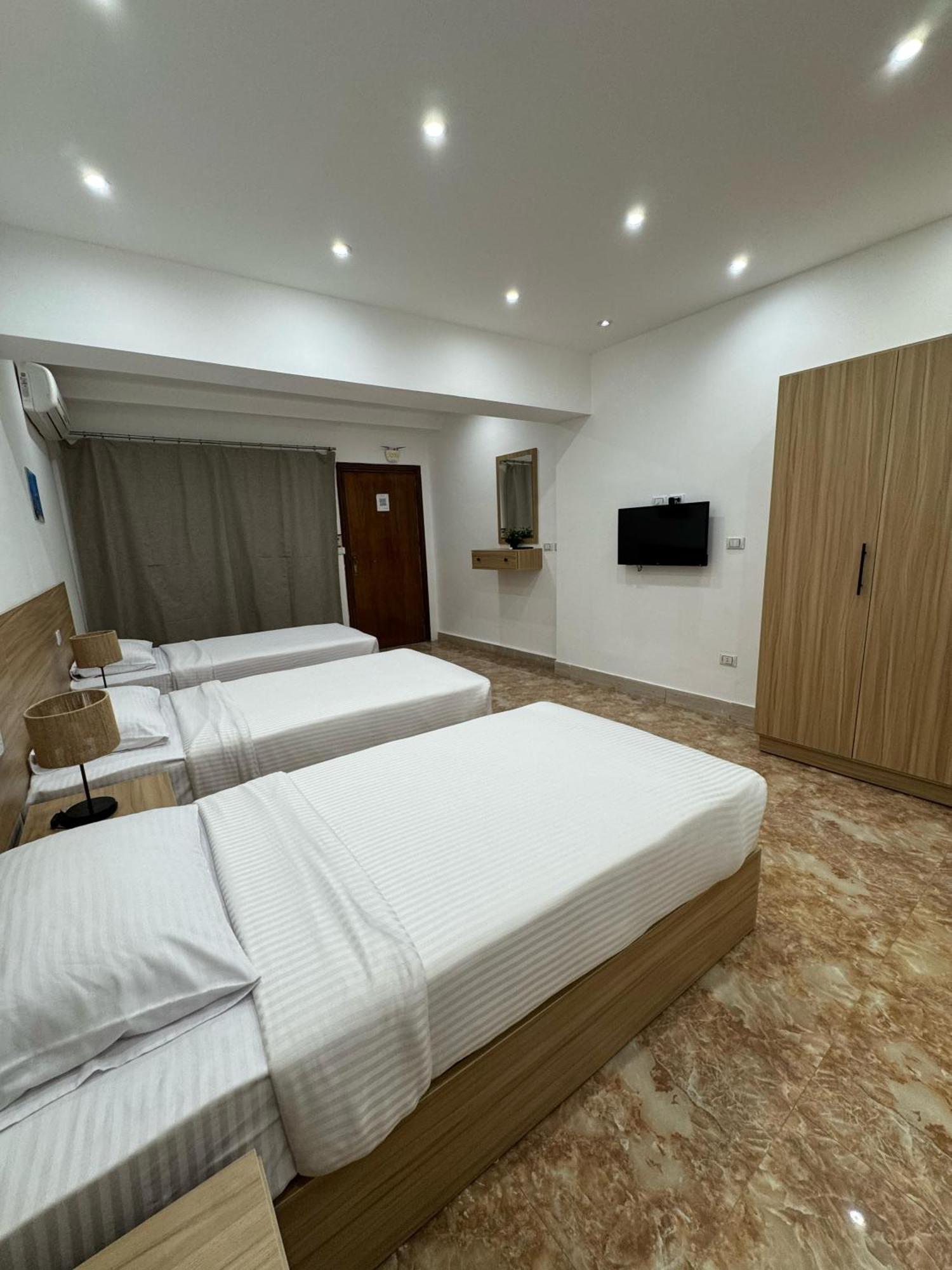 הורגהדה Lilly Rooms And Studio מראה חיצוני תמונה