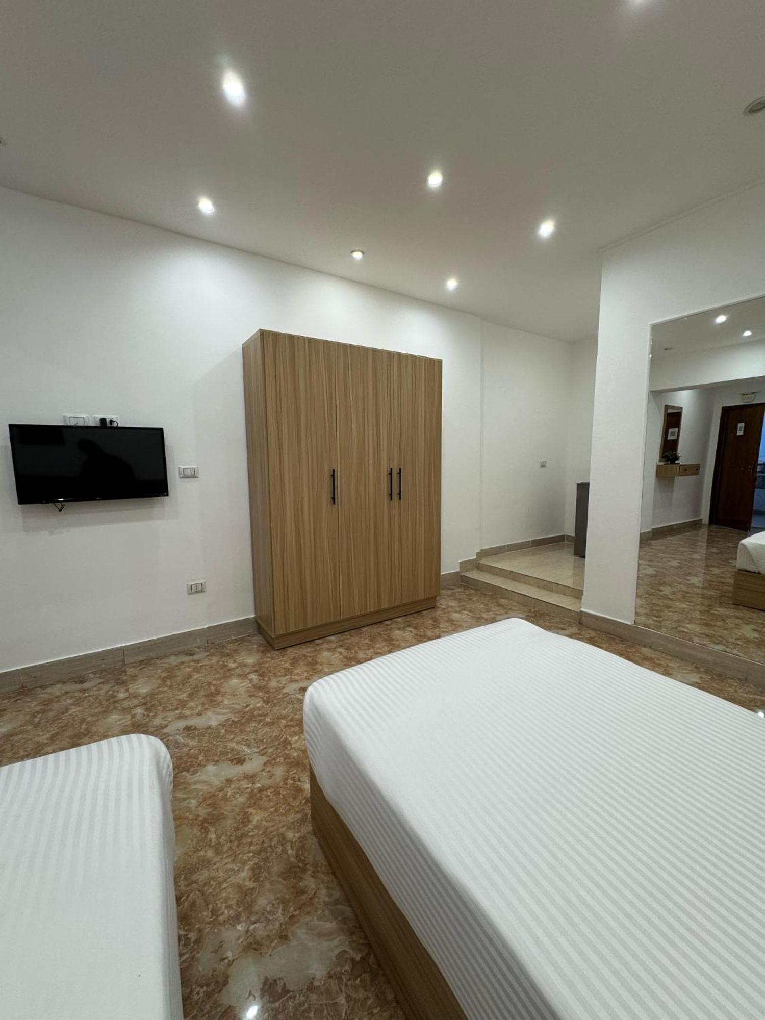 הורגהדה Lilly Rooms And Studio מראה חיצוני תמונה