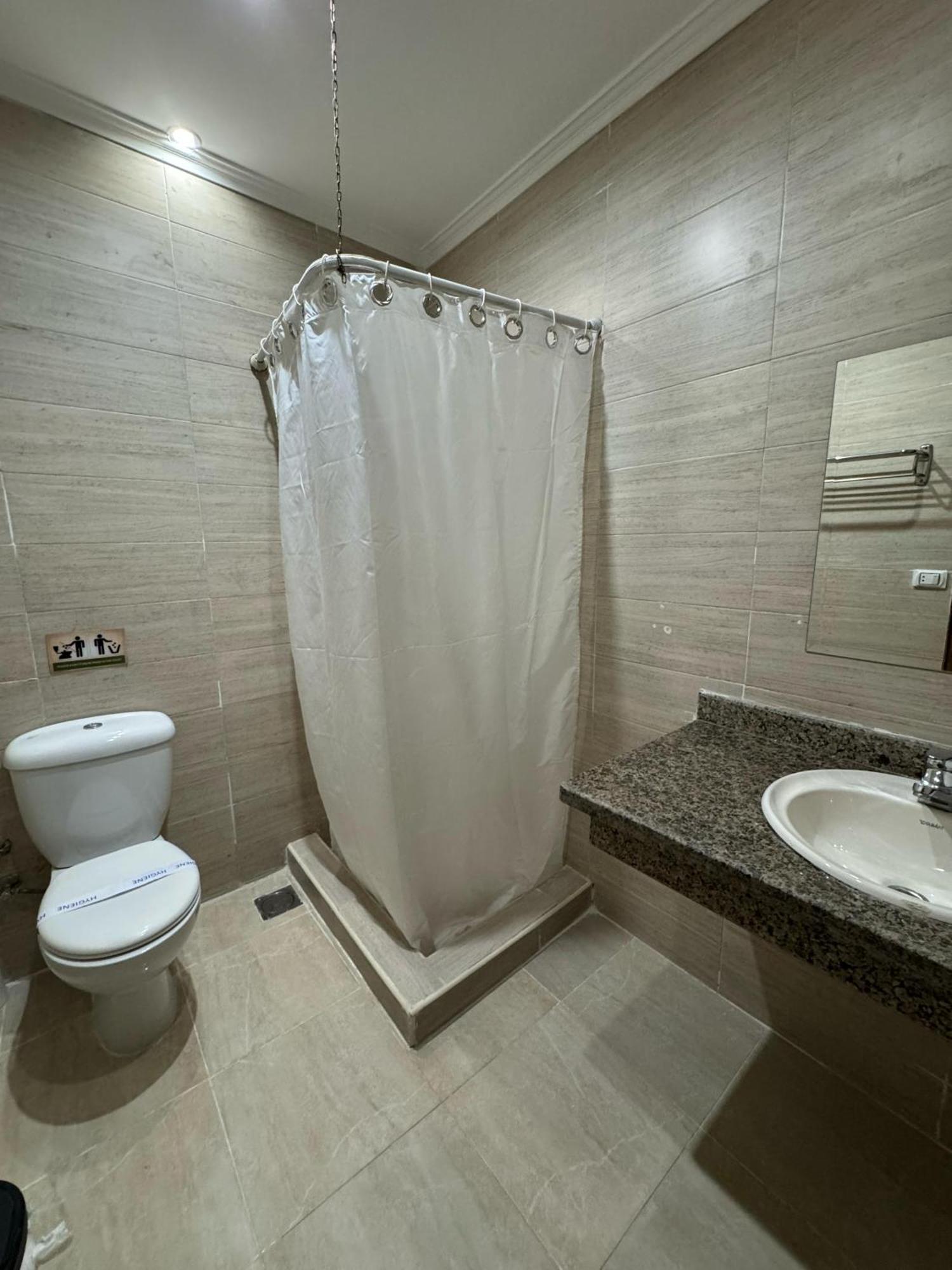 הורגהדה Lilly Rooms And Studio מראה חיצוני תמונה